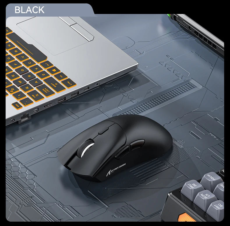 Mouse Gamer Attack Shark R1 - Conexão Tri-Mode, 1000Hz, 18000 DPI, Sensor PAW3311, Com Macro para Jogos
