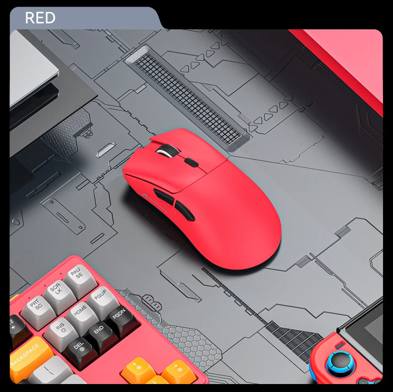 Mouse Gamer Attack Shark R1 - Conexão Tri-Mode, 1000Hz, 18000 DPI, Sensor PAW3311, Com Macro para Jogos
