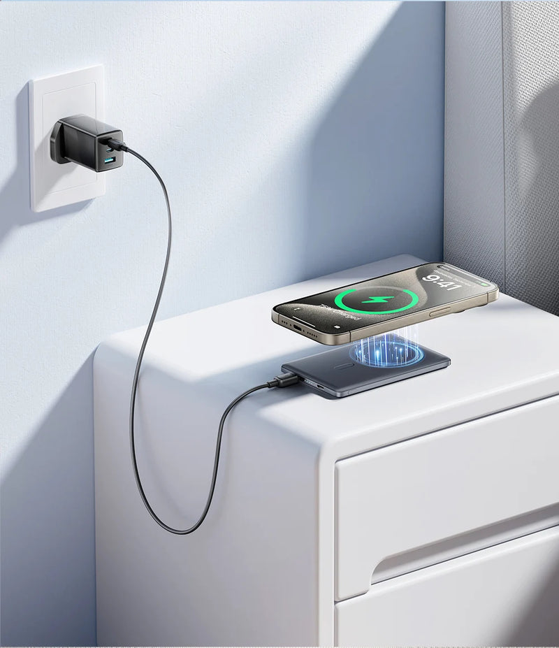 Power Bank Ultra Slim JOYROOM - 0.35 Polegadas, 5000mAh, Carregador Sem Fio Portátil para MagSafe, Inclui Cabo USB-C, Compatível com iPhone 16/15/14/13/12